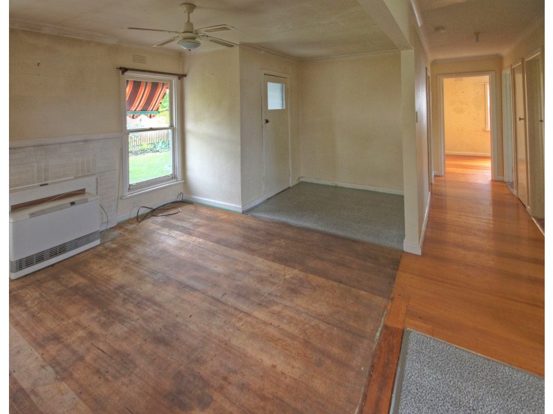 57 Doherty St, Bairnsdale VIC 3875