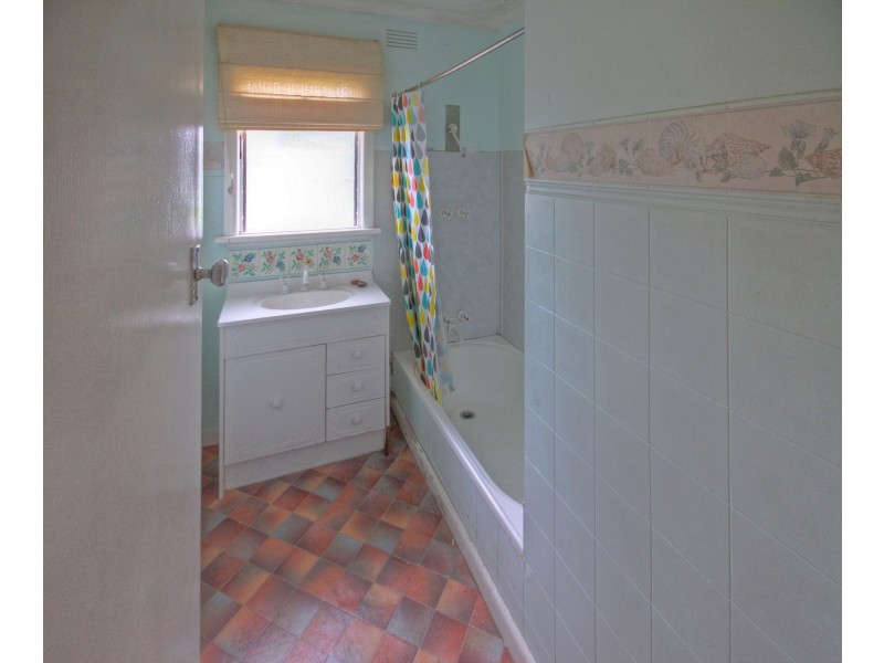 57 Doherty St, Bairnsdale VIC 3875