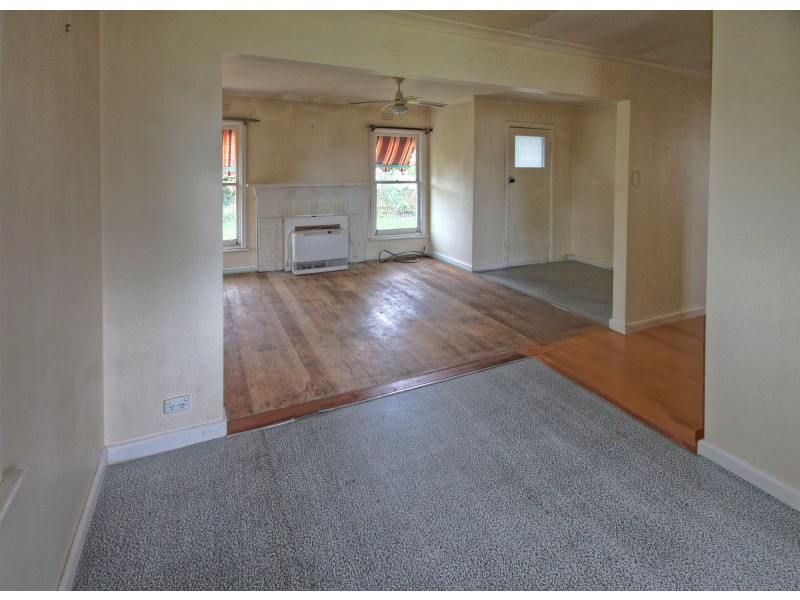 57 Doherty St, Bairnsdale VIC 3875