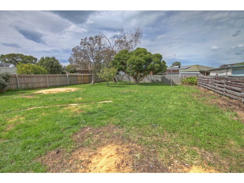 57 Doherty St, Bairnsdale VIC 3875