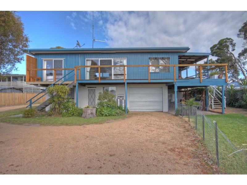18 Mitchell St, Paynesville VIC 3880