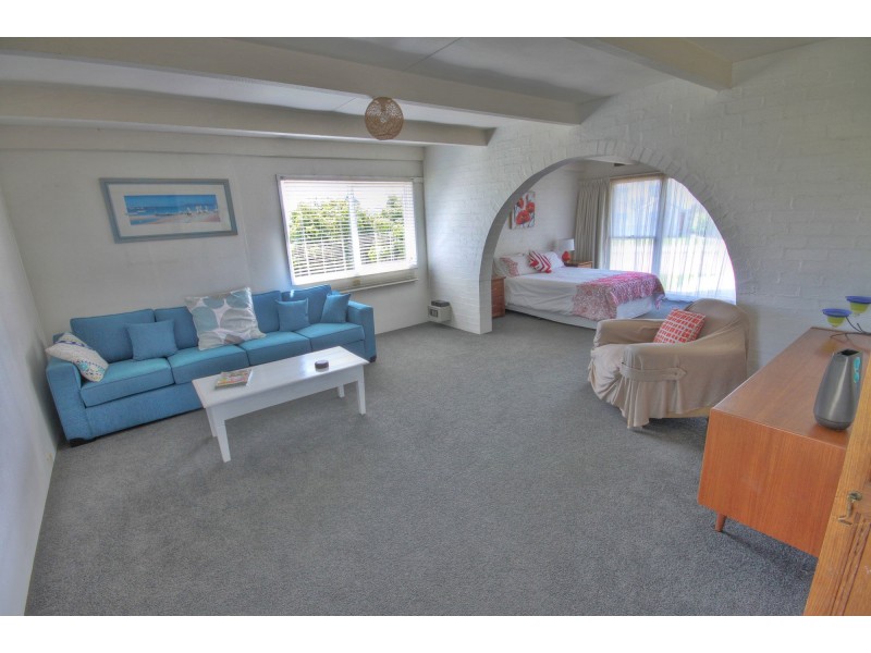 18 Mitchell St, Paynesville VIC 3880