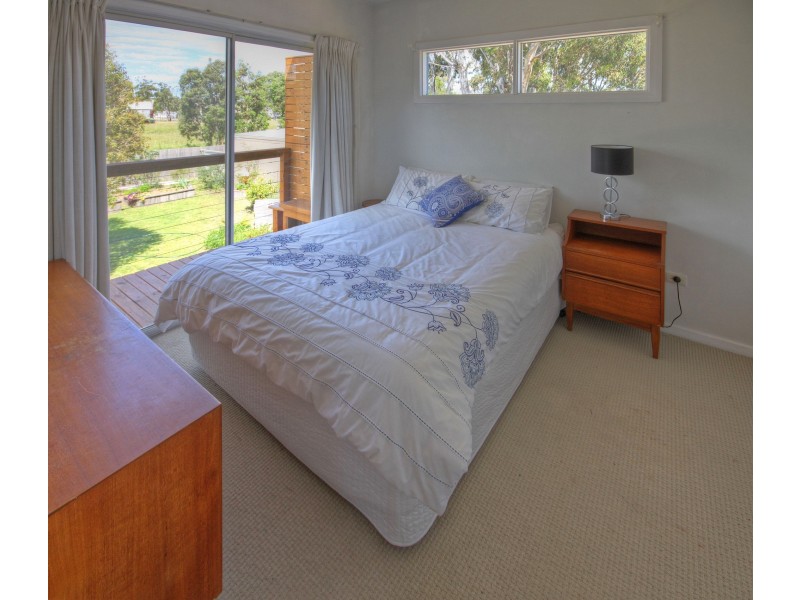 18 Mitchell St, Paynesville VIC 3880