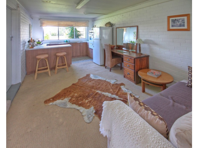 18 Mitchell St, Paynesville VIC 3880