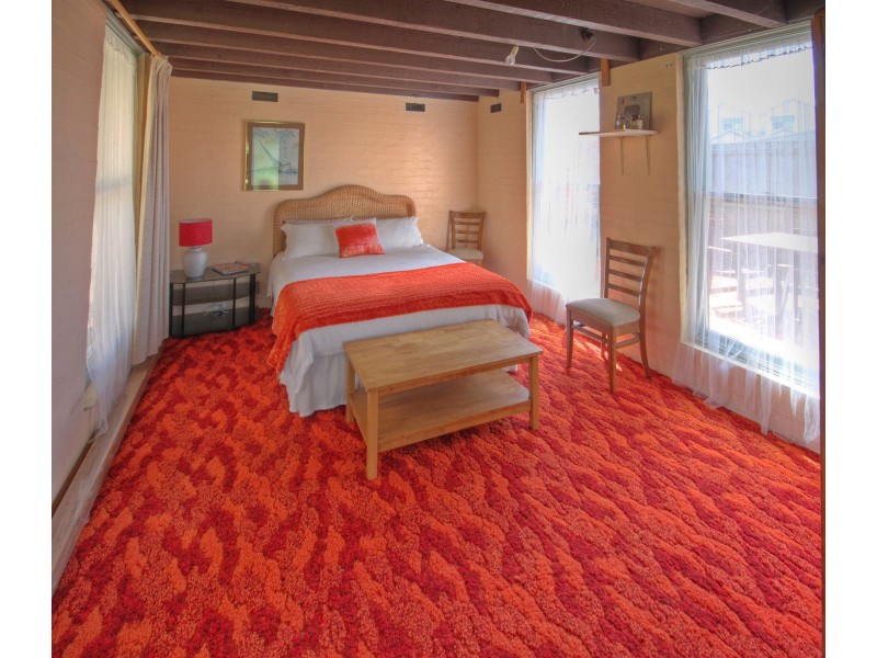 18 Mitchell St, Paynesville VIC 3880