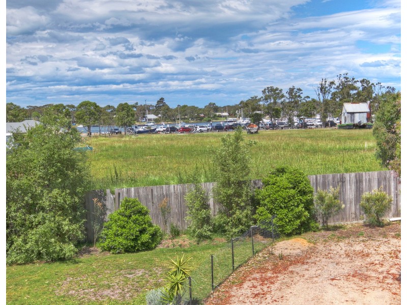 18 Mitchell St, Paynesville VIC 3880