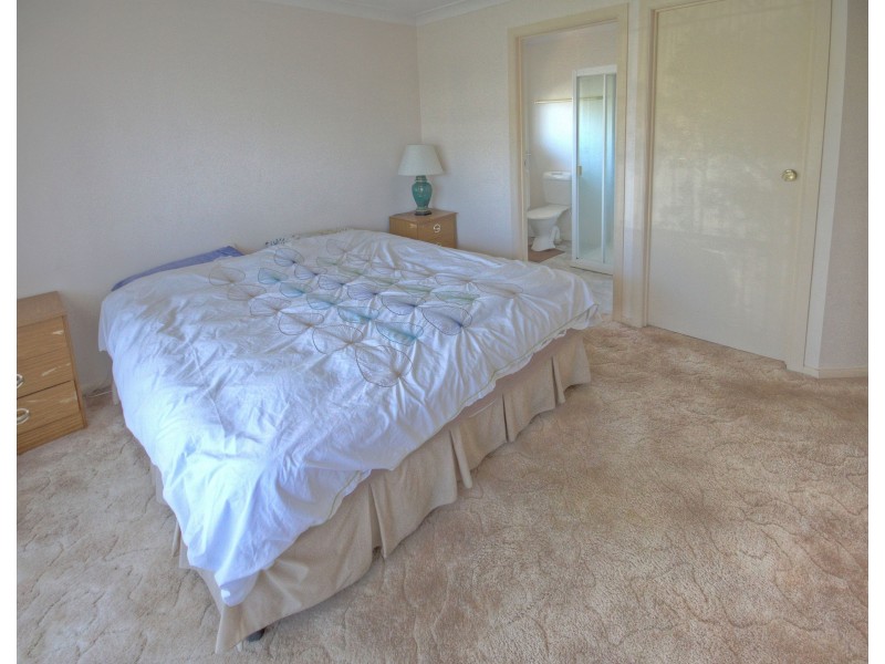 6 Tanjil Ave, Paynesville VIC 3880