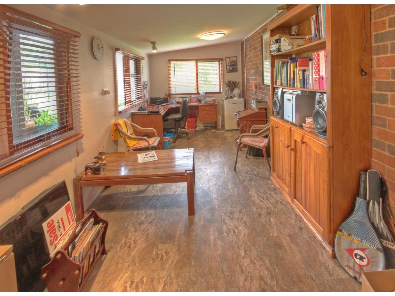 2 Sheerwater Tce, Paynesville VIC 3880