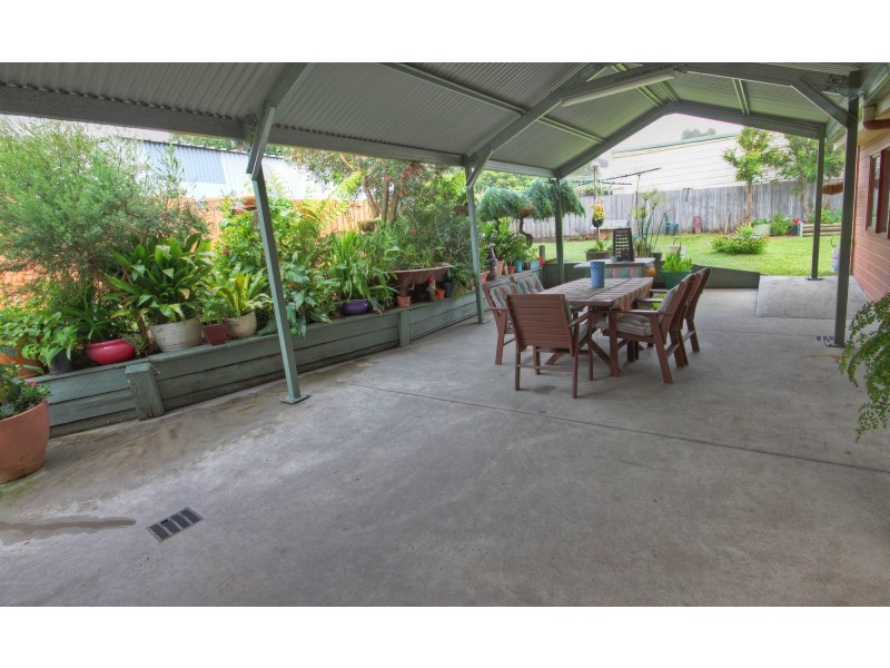 2 Sheerwater Tce, Paynesville VIC 3880