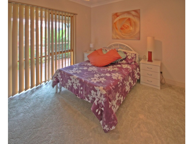 2 Sheerwater Tce, Paynesville VIC 3880