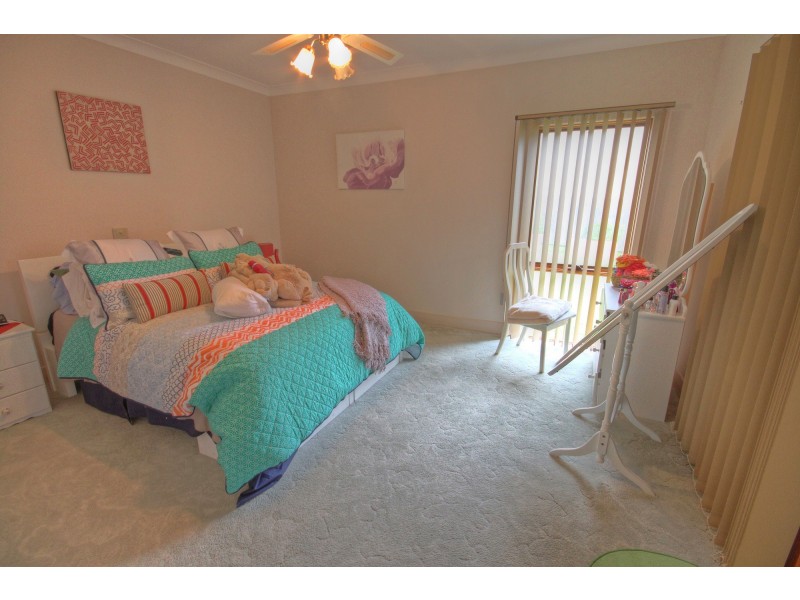 2 Sheerwater Tce, Paynesville VIC 3880