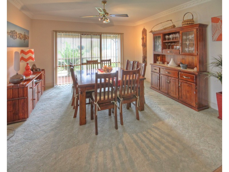 2 Sheerwater Tce, Paynesville VIC 3880