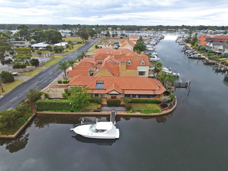 17 King St, Paynesville VIC 3880