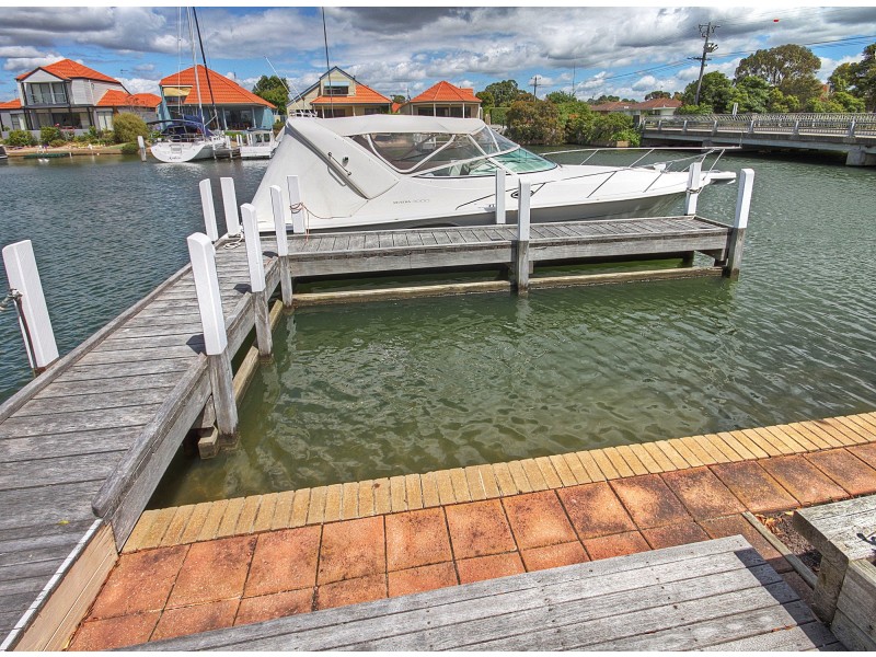 17 King St, Paynesville VIC 3880