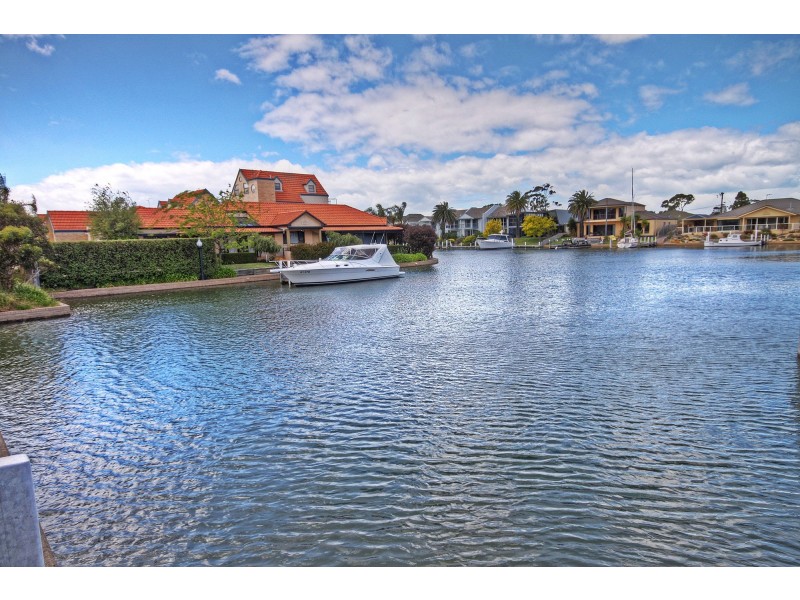 17 King St, Paynesville VIC 3880