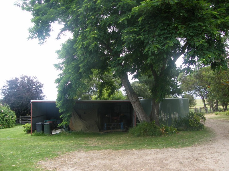 1000 Wy Yung-calulu Rd, Calulu VIC 3875