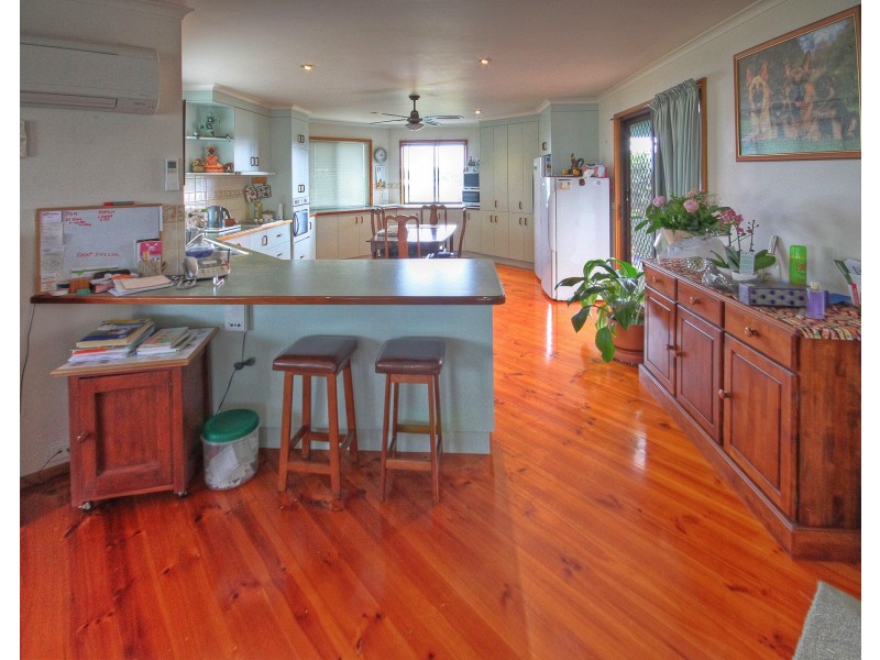 2 Driftwood Ct, Newlands Arm VIC 3875