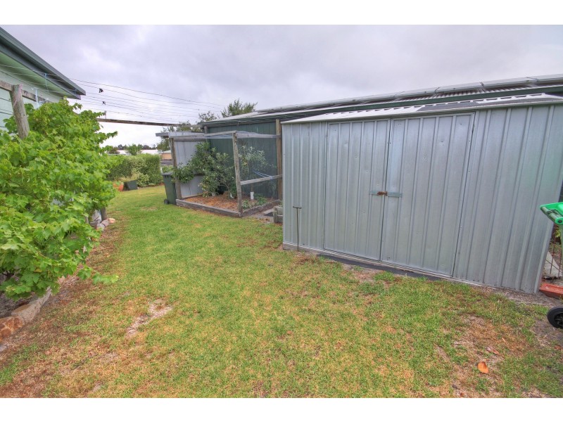 2 Driftwood Ct, Newlands Arm VIC 3875