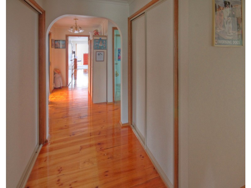 2 Driftwood Ct, Newlands Arm VIC 3875