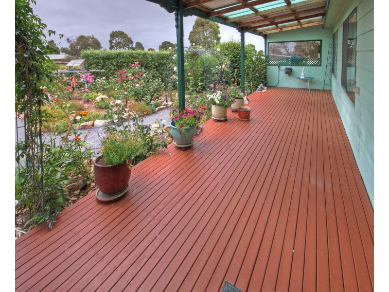 2 Driftwood Ct, Newlands Arm VIC 3875