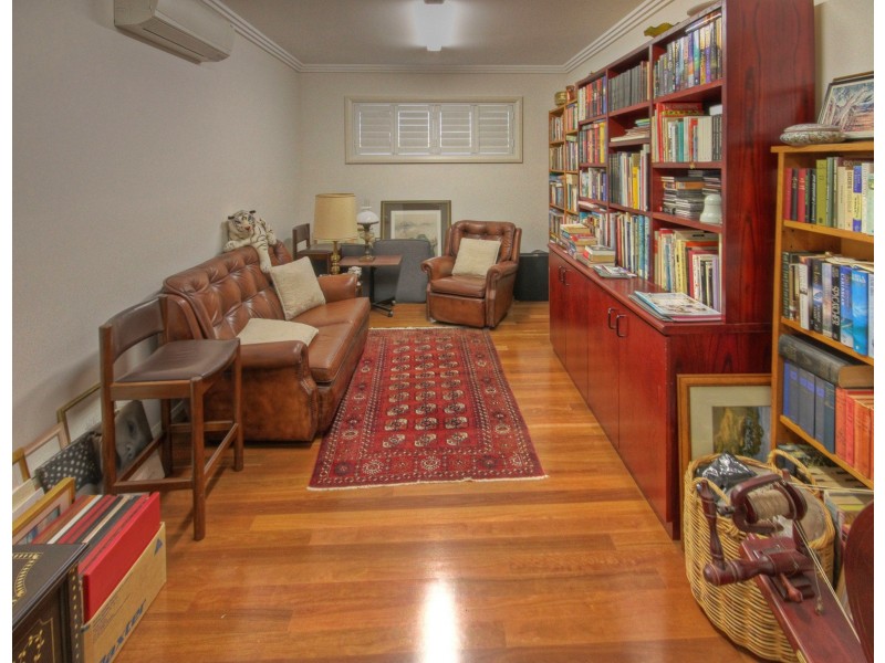 11 Windermere Tce, Paynesville VIC 3880