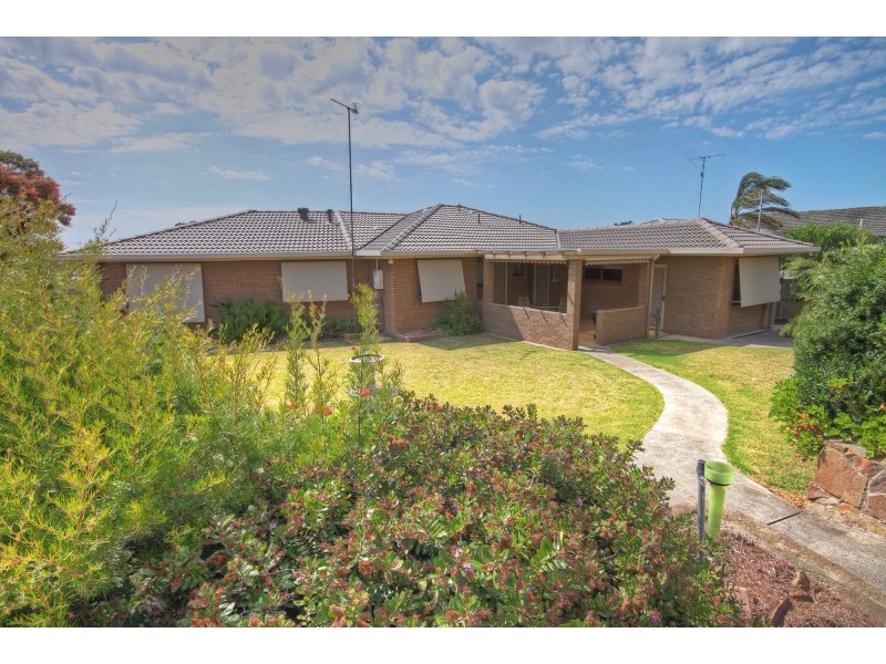 13 Main Road, Paynesville VIC 3880