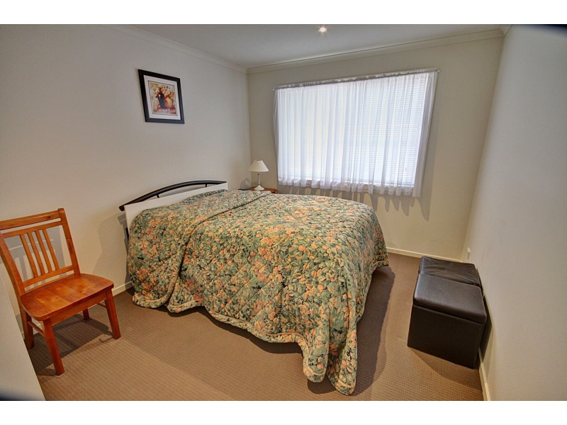 17 The Grange, Paynesville VIC 3880