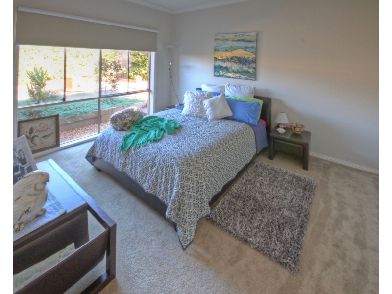 19 Eagle Bay Tce, Paynesville VIC 3880