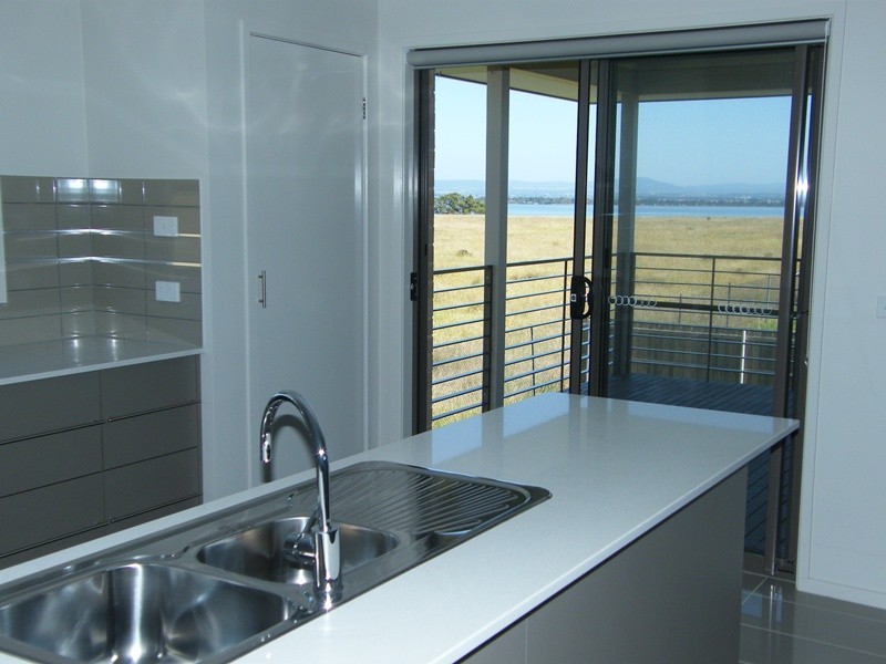 21 Sunset Boulevard, Paynesville VIC 3880