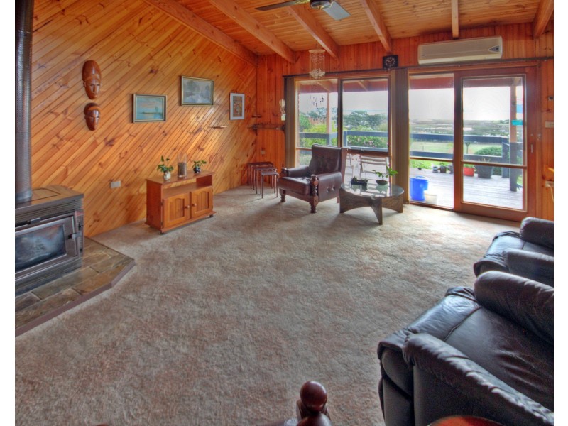 32 Fullarton Dr, Paynesville VIC 3880