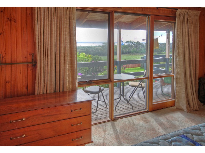 32 Fullarton Dr, Paynesville VIC 3880