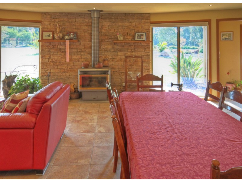 45 Boyd Ct, Eagle Point VIC 3878