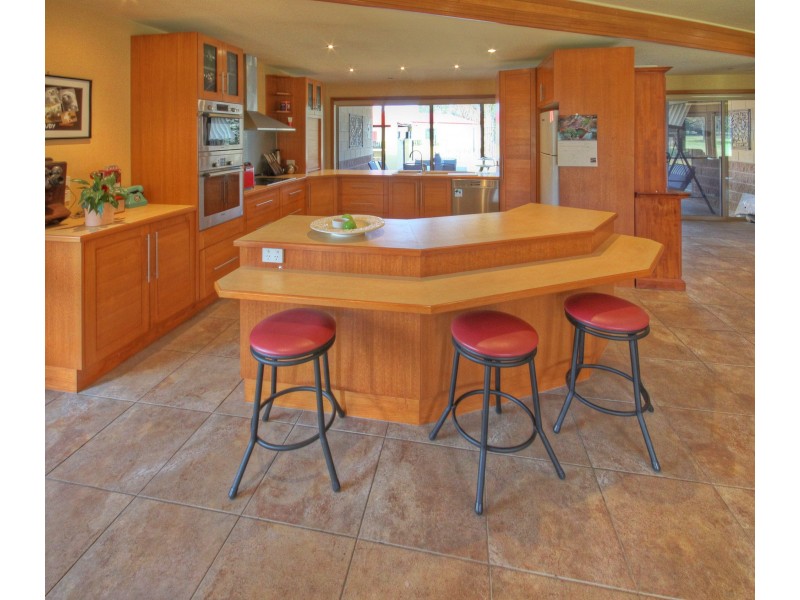 45 Boyd Ct, Eagle Point VIC 3878