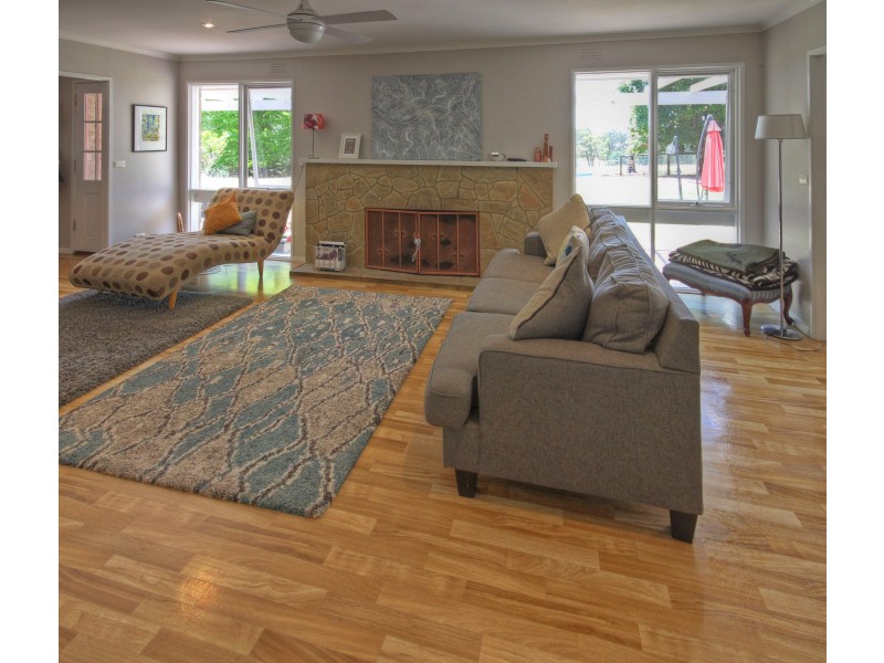 55 Clifton West Rd, Wy Yung VIC 3875