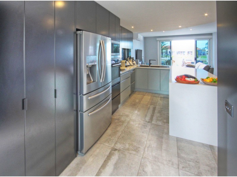 2/7 King, Paynesville VIC 3880