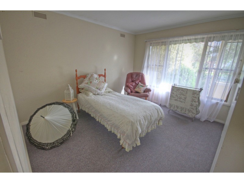 12 Vaughan St, Paynesville VIC 3880