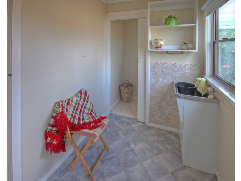 12 Vaughan St, Paynesville VIC 3880