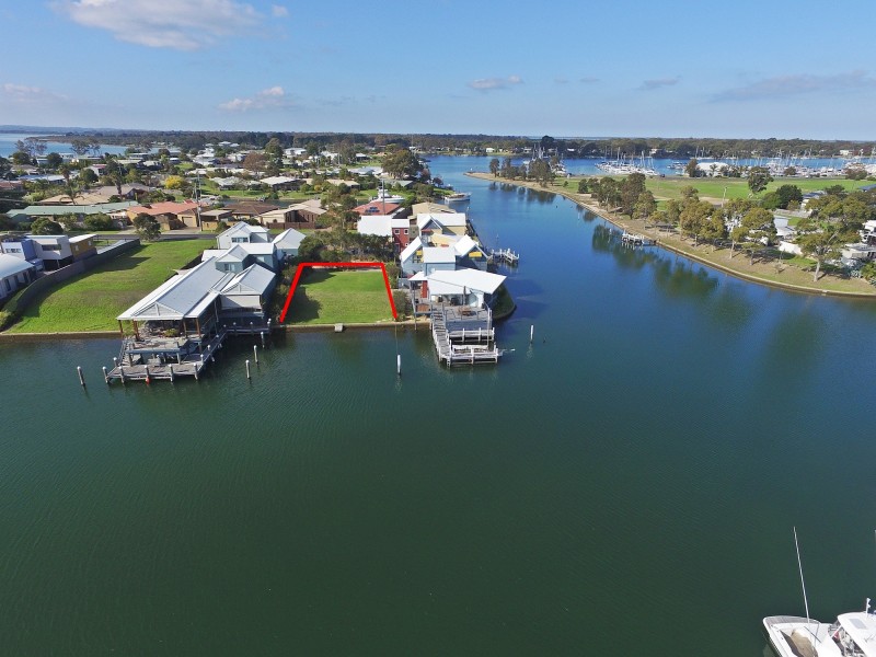 9 Fort King Pl, Paynesville VIC 3880