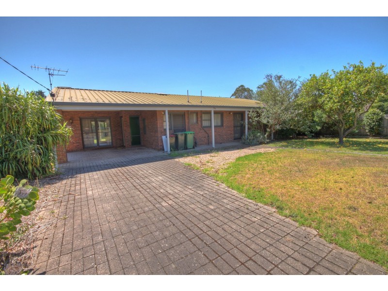 8 Greene St, Bairnsdale VIC 3875
