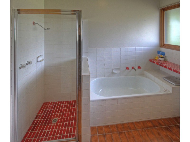 8 Greene St, Bairnsdale VIC 3875