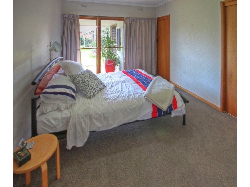 8 Greene St, Bairnsdale VIC 3875