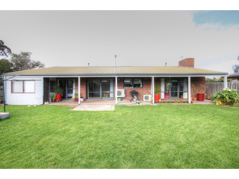 8 Greene St, Bairnsdale VIC 3875