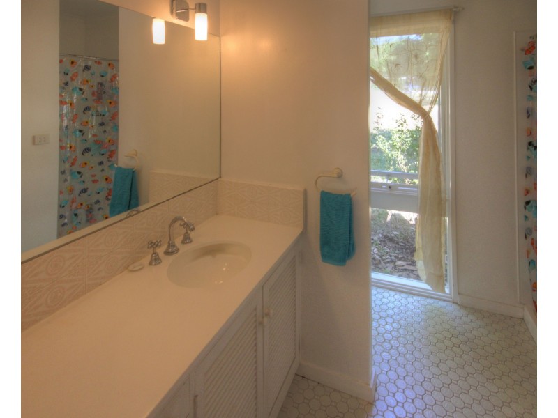 55 Clifton West Rd, Wy Yung VIC 3875