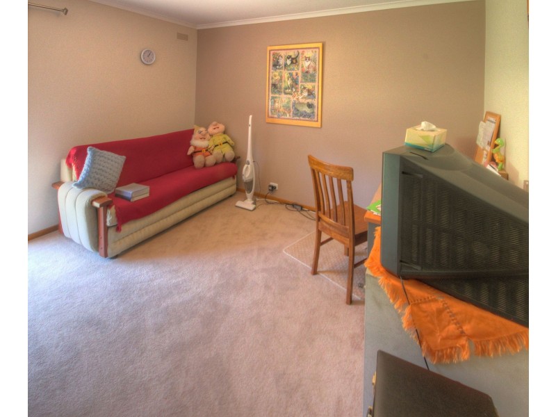 4 Bankin Ct, East Bairnsdale VIC 3875