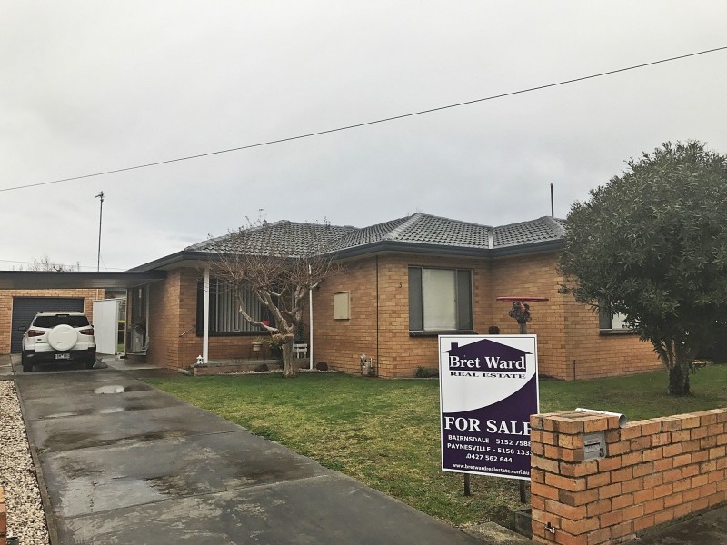 3 Glenda Ct, Bairnsdale VIC 3875