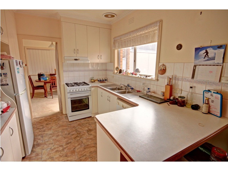 3 Glenda Ct, Bairnsdale VIC 3875