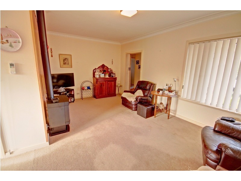 3 Glenda Ct, Bairnsdale VIC 3875