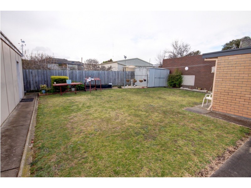 3 Glenda Ct, Bairnsdale VIC 3875