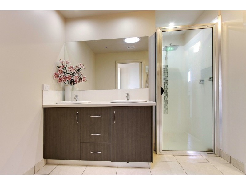 21 The Crescent, Paynesville VIC 3880