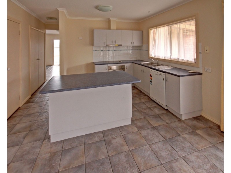 47 Howitt Ave, Eastwood VIC 3875